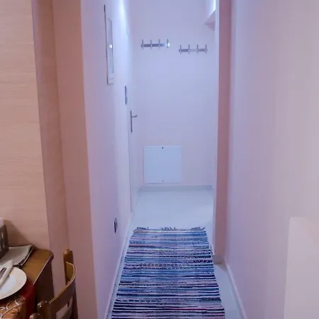 George's Cozy In Plaka * Αθήνα
