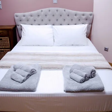 George's Cozy In Plaka *