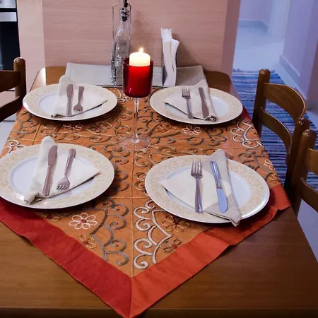 Apartment George's Cozy In Plaka *