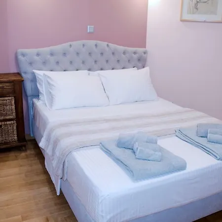 Apartment George's Cozy In Plaka Athens